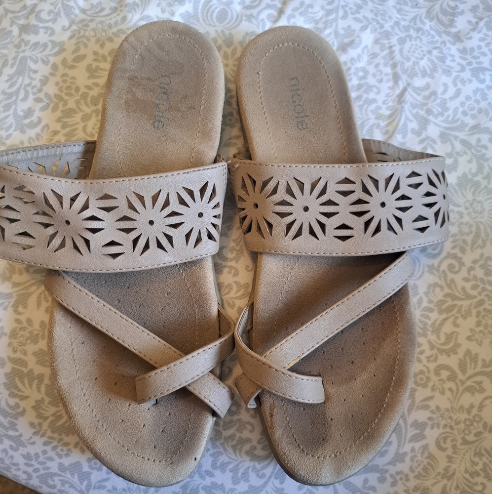 Nicole Women's Beige Sandals Size 7